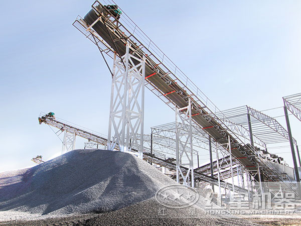 砂石骨料生產(chǎn)現(xiàn)場