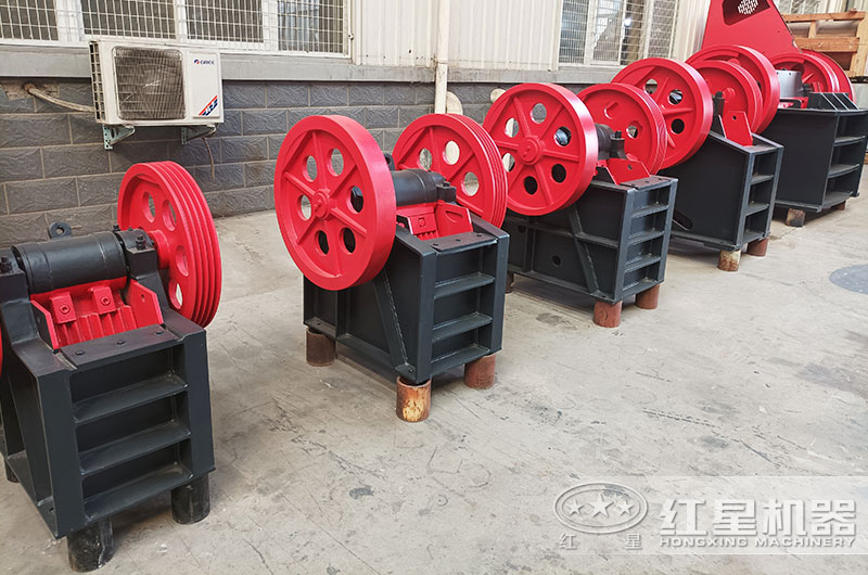 小型礦石粉碎機圖片 小型礦石粉碎機圖片