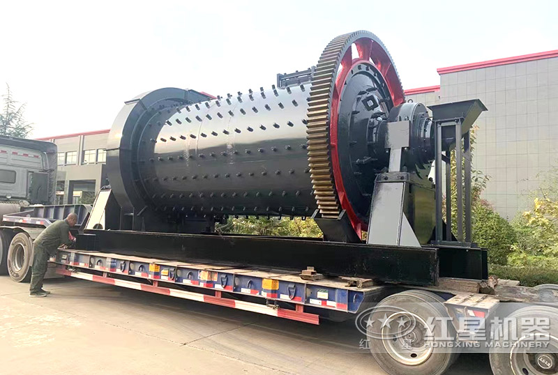 紅星機(jī)器球磨機(jī)裝車發(fā)貨 紅星機(jī)器球磨機(jī)裝車發(fā)貨