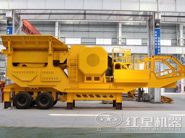 移動(dòng)式鵝卵石破碎機(jī) 移動(dòng)式鵝卵石破碎機(jī)