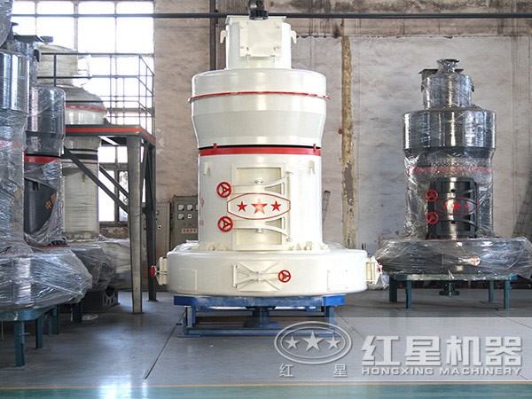 膨潤(rùn)土磨粉機(jī) 膨潤(rùn)土磨粉機(jī)