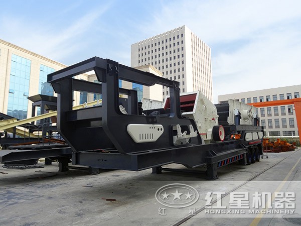可移動錘石機 可移動錘石機