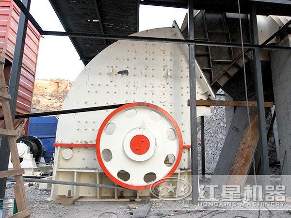 重錘破安裝現場 重錘破安裝現場