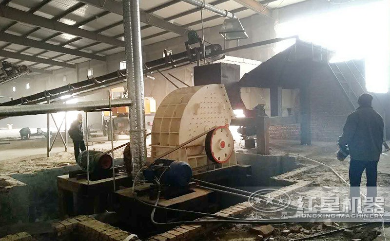 環(huán)保型錘式打沙機生產(chǎn)現(xiàn)場 環(huán)保型錘式打沙機生產(chǎn)現(xiàn)場