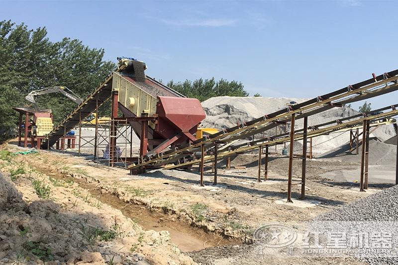 錘式制砂機現(xiàn)場