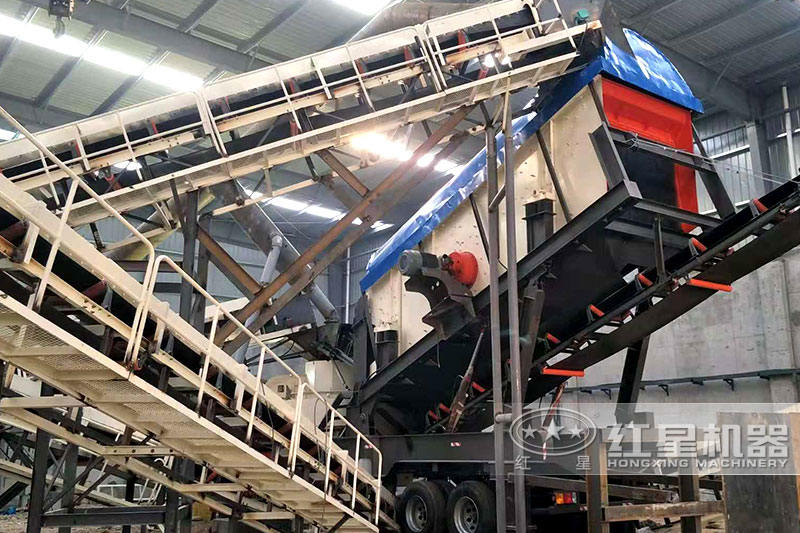 紅星移動制砂機(jī)現(xiàn)場 紅星移動制砂機(jī)現(xiàn)場