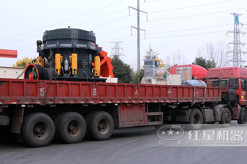 HP300圓錐破碎機發(fā)貨中。。