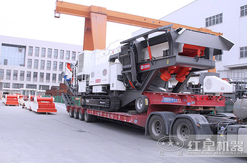 履帶式移動(dòng)破碎機(jī)發(fā)貨現(xiàn)場(chǎng)-現(xiàn)貨快發(fā)，全國配送