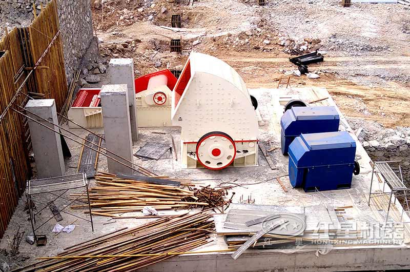 煤矸石粉碎機(jī)設(shè)備多少錢一臺(tái)？煤矸石全套設(shè)備有哪些？